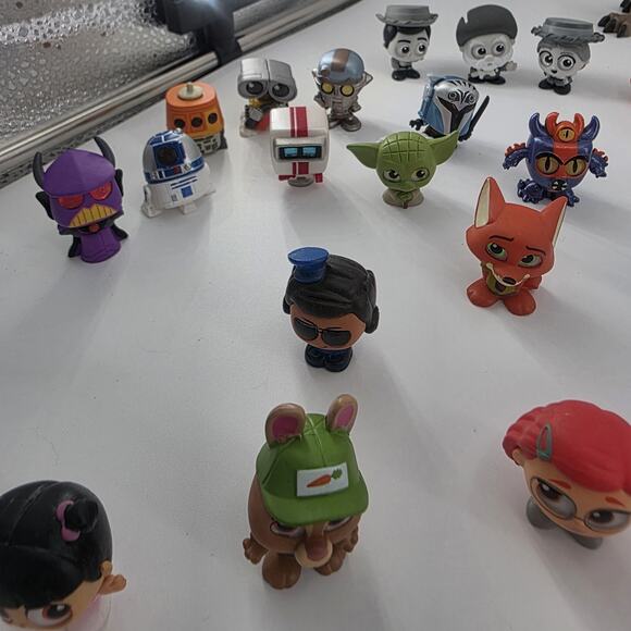 Mini Collectible Figures Lot 70+ Disney, Pixar, Looney Tunes, Star Wars & More - Picture 7 of 14